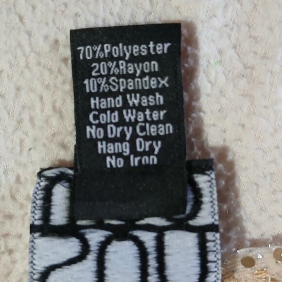 Clara Sun Woo 1/4 sleeve gold sequin tunic medium USA MADE handkerchief sides - Picture 6 of 10